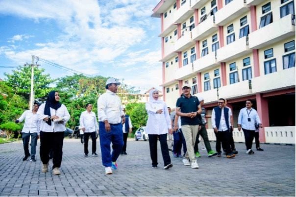 Peninjauan Asrama Mahasiswa Unesa yang akan dijadikan sebagai akomodasi pesesta didik Sekolah Rakyat.