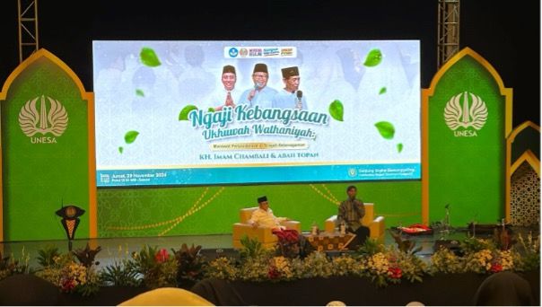 Ngaji Kebangsaan UNESA bersama K.H. Imam Hambali dan Abah Topan.